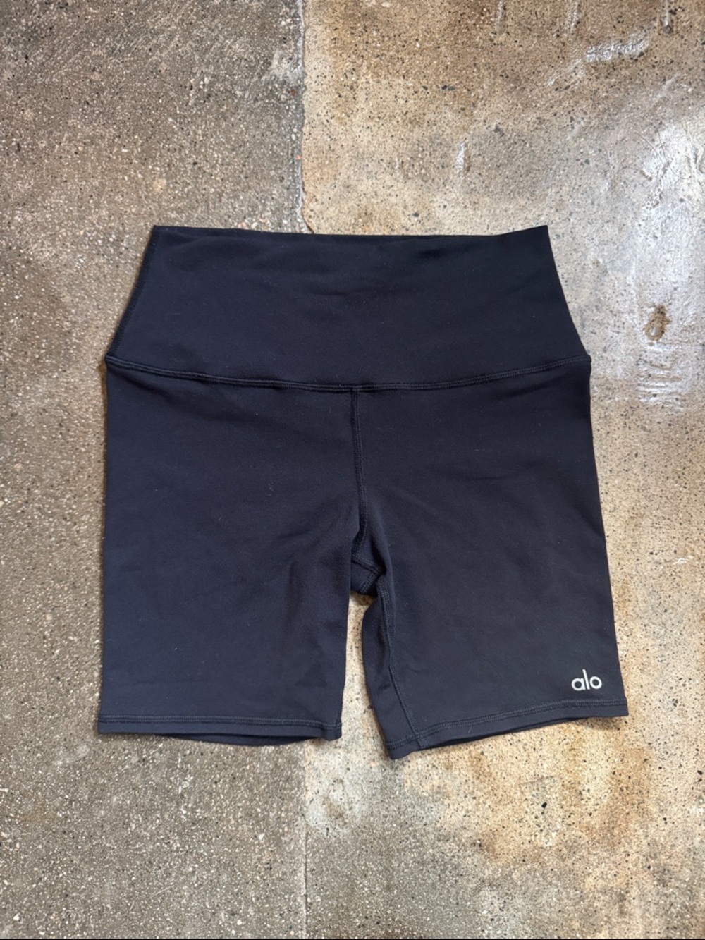 ALO Yoga Black High-Rise Biker Shorts
